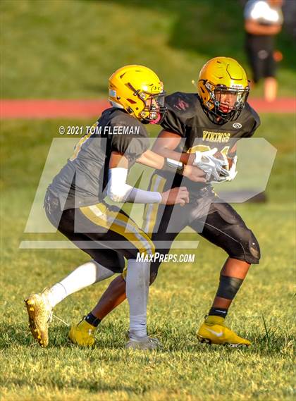 Thumbnail 2 in Shawnee Mission North @ Shawnee Mission West photogallery.