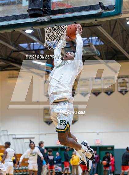 Thumbnail 3 in Wyandanch vs Amityville (NYSPHSAA Section XI Class AA Semifinals) photogallery.