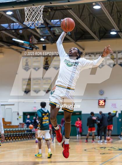 Thumbnail 1 in Wyandanch vs Amityville (NYSPHSAA Section XI Class AA Semifinals) photogallery.