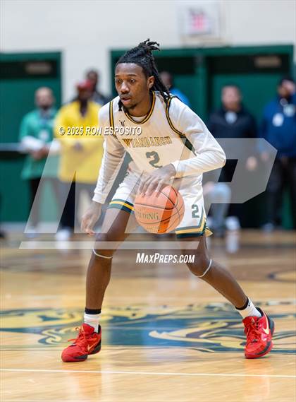 Thumbnail 2 in Wyandanch vs Amityville (NYSPHSAA Section XI Class AA Semifinals) photogallery.