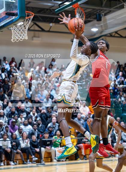 Thumbnail 2 in Wyandanch vs Amityville (NYSPHSAA Section XI Class AA Semifinals) photogallery.