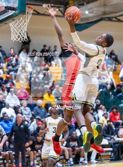 Thumbnail 2 in Wyandanch vs Amityville (NYSPHSAA Section XI Class AA Semifinals) photogallery.