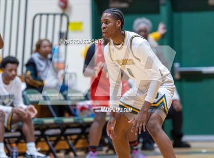 Thumbnail 1 in Wyandanch vs Amityville (NYSPHSAA Section XI Class AA Semifinals) photogallery.
