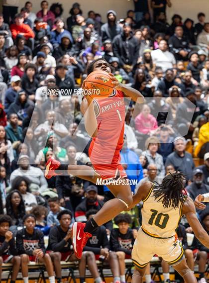 Thumbnail 2 in Wyandanch vs Amityville (NYSPHSAA Section XI Class AA Semifinals) photogallery.