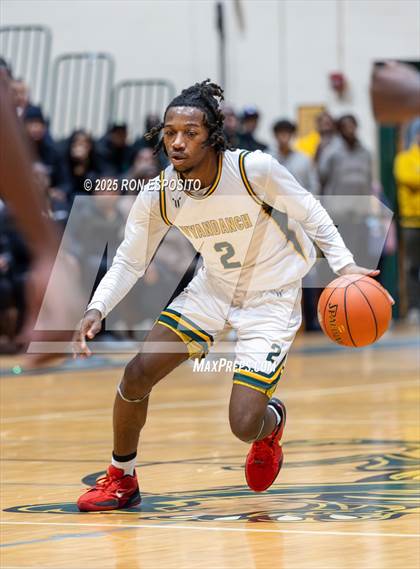 Thumbnail 2 in Wyandanch vs Amityville (NYSPHSAA Section XI Class AA Semifinals) photogallery.