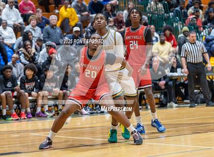 Thumbnail 3 in Wyandanch vs Amityville (NYSPHSAA Section XI Class AA Semifinals) photogallery.
