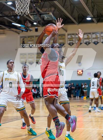 Thumbnail 2 in Wyandanch vs Amityville (NYSPHSAA Section XI Class AA Semifinals) photogallery.