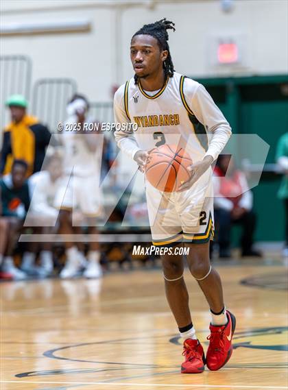 Thumbnail 1 in Wyandanch vs Amityville (NYSPHSAA Section XI Class AA Semifinals) photogallery.