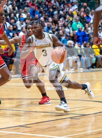 Thumbnail 1 in Wyandanch vs Amityville (NYSPHSAA Section XI Class AA Semifinals) photogallery.