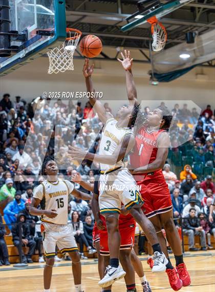 Thumbnail 1 in Wyandanch vs Amityville (NYSPHSAA Section XI Class AA Semifinals) photogallery.