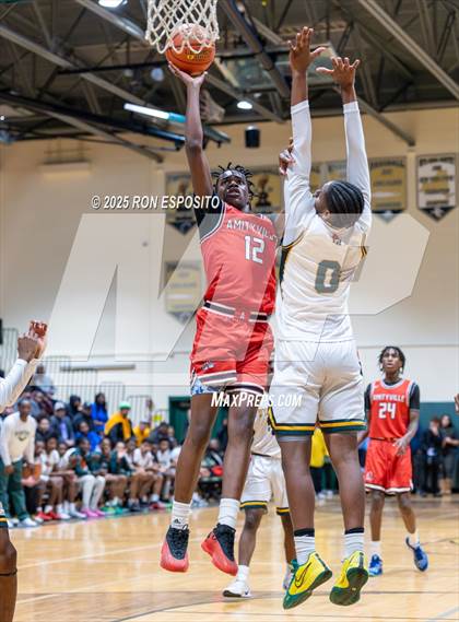 Thumbnail 1 in Wyandanch vs Amityville (NYSPHSAA Section XI Class AA Semifinals) photogallery.