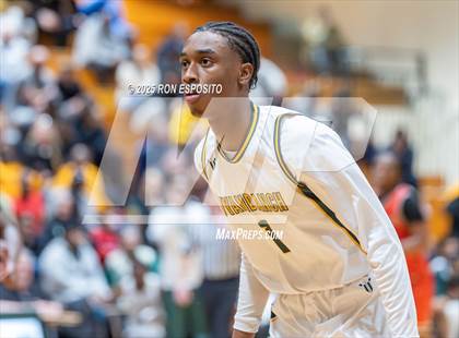 Thumbnail 1 in Wyandanch vs Amityville (NYSPHSAA Section XI Class AA Semifinals) photogallery.
