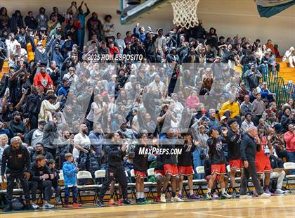 Thumbnail 3 in Wyandanch vs Amityville (NYSPHSAA Section XI Class AA Semifinals) photogallery.