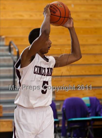 Thumbnail 1 in Warren vs Cinco Ranch (McDonald's Texas Invitational) photogallery.