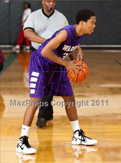 Thumbnail 1 in Warren vs Cinco Ranch (McDonald's Texas Invitational) photogallery.