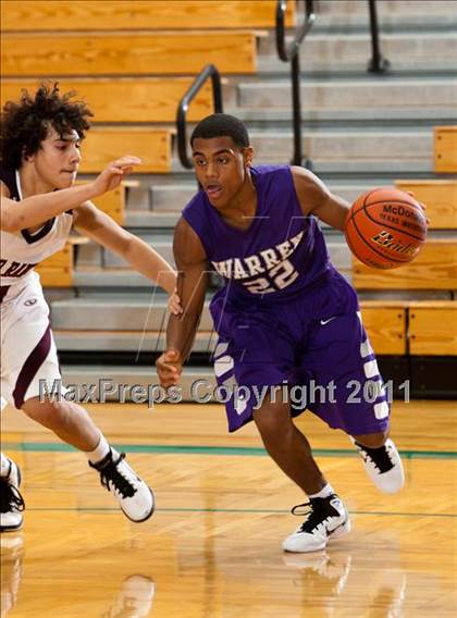Thumbnail 3 in Warren vs Cinco Ranch (McDonald's Texas Invitational) photogallery.