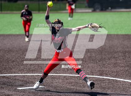 Thumbnail 1 in Kirbyville vs. East Bernard (UIL Region 3A D2 Area Playoff Game 1) photogallery.