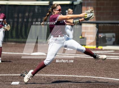 Thumbnail 3 in Kirbyville vs. East Bernard (UIL Region 3A D2 Area Playoff Game 1) photogallery.