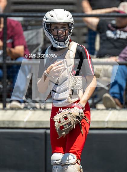 Thumbnail 3 in Kirbyville vs. East Bernard (UIL Region 3A D2 Area Playoff Game 1) photogallery.