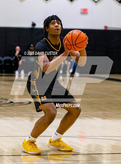 Thumbnail 3 in Bishop McNamara @ Paul VI photogallery.