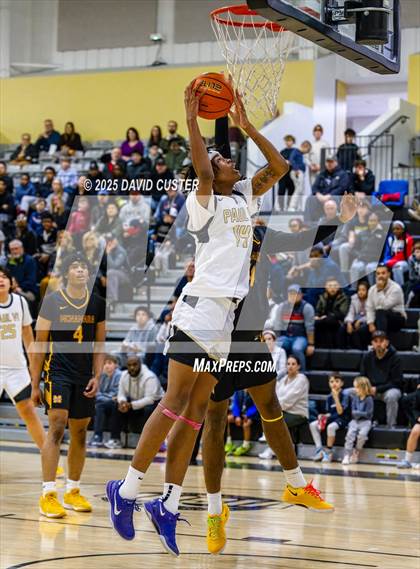 Thumbnail 1 in Bishop McNamara @ Paul VI photogallery.