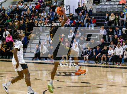 Thumbnail 1 in Bishop McNamara @ Paul VI photogallery.