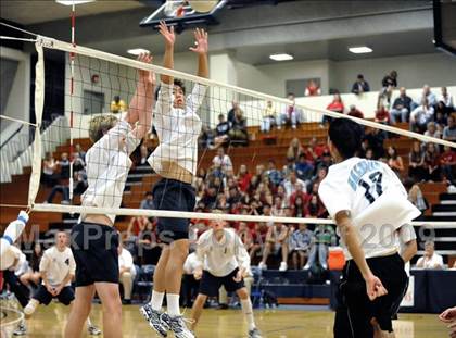 Thumbnail 3 in Salesian vs. St. Margaret's (CIF SS D5 Final) photogallery.
