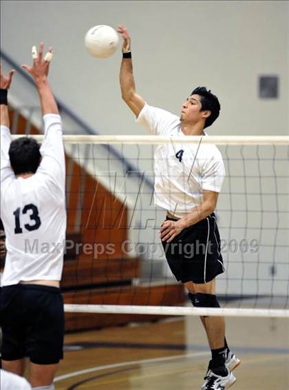 Thumbnail 3 in Salesian vs. St. Margaret's (CIF SS D5 Final) photogallery.