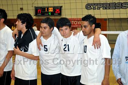 Thumbnail 3 in Salesian vs. St. Margaret's (CIF SS D5 Final) photogallery.