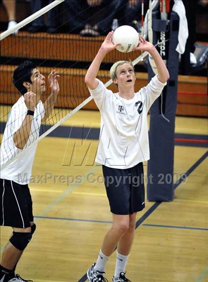 Thumbnail 1 in Salesian vs. St. Margaret's (CIF SS D5 Final) photogallery.