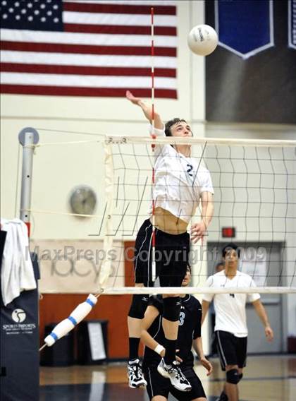 Thumbnail 2 in Salesian vs. St. Margaret's (CIF SS D5 Final) photogallery.