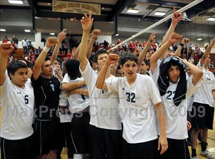 Thumbnail 2 in Salesian vs. St. Margaret's (CIF SS D5 Final) photogallery.
