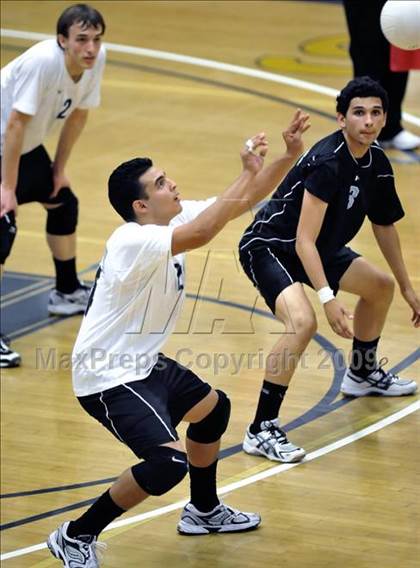 Thumbnail 2 in Salesian vs. St. Margaret's (CIF SS D5 Final) photogallery.