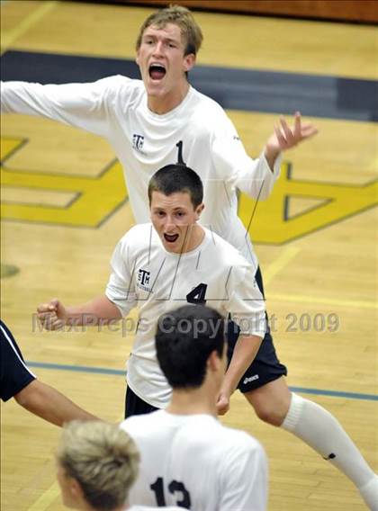 Thumbnail 1 in Salesian vs. St. Margaret's (CIF SS D5 Final) photogallery.