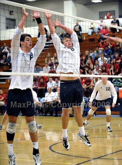 Thumbnail 2 in Salesian vs. St. Margaret's (CIF SS D5 Final) photogallery.