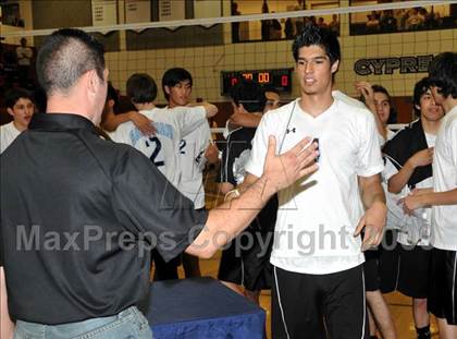 Thumbnail 2 in Salesian vs. St. Margaret's (CIF SS D5 Final) photogallery.