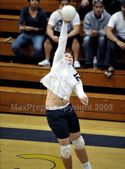 Thumbnail 1 in Salesian vs. St. Margaret's (CIF SS D5 Final) photogallery.