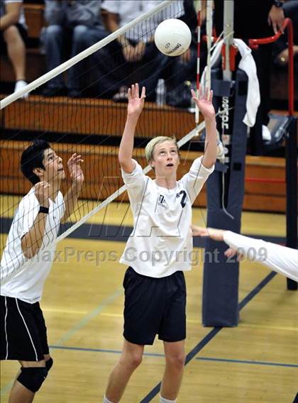 Thumbnail 2 in Salesian vs. St. Margaret's (CIF SS D5 Final) photogallery.