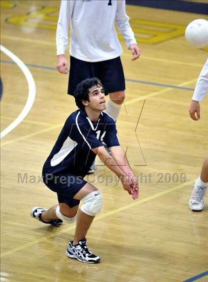 Thumbnail 3 in Salesian vs. St. Margaret's (CIF SS D5 Final) photogallery.