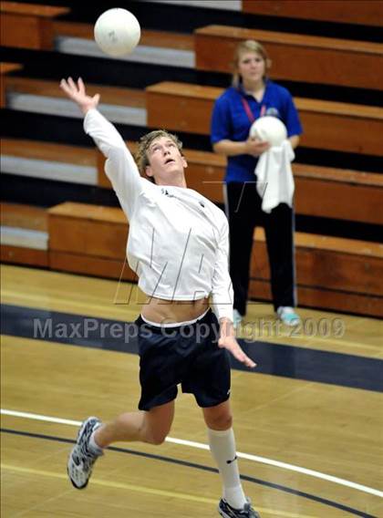 Thumbnail 3 in Salesian vs. St. Margaret's (CIF SS D5 Final) photogallery.