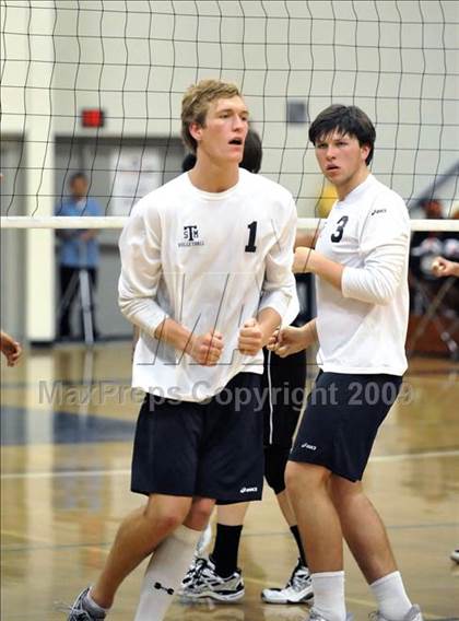 Thumbnail 2 in Salesian vs. St. Margaret's (CIF SS D5 Final) photogallery.