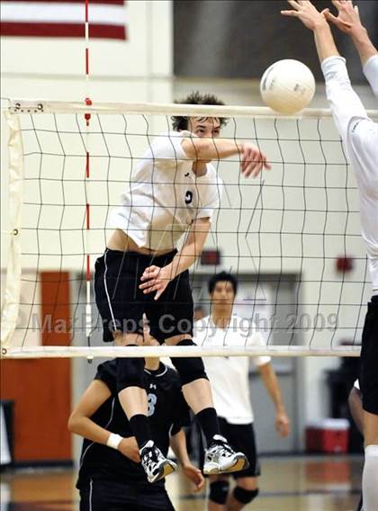 Thumbnail 3 in Salesian vs. St. Margaret's (CIF SS D5 Final) photogallery.