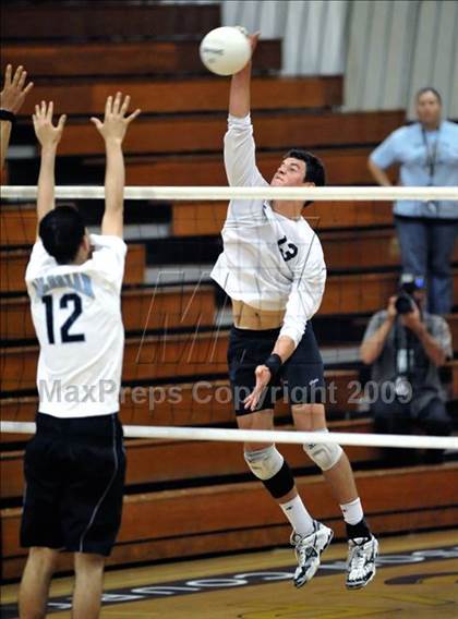 Thumbnail 1 in Salesian vs. St. Margaret's (CIF SS D5 Final) photogallery.