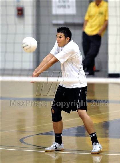 Thumbnail 3 in Salesian vs. St. Margaret's (CIF SS D5 Final) photogallery.