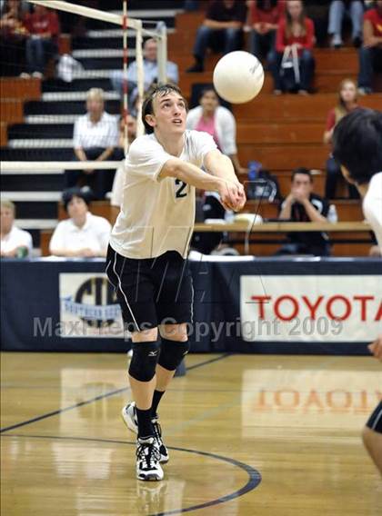Thumbnail 1 in Salesian vs. St. Margaret's (CIF SS D5 Final) photogallery.