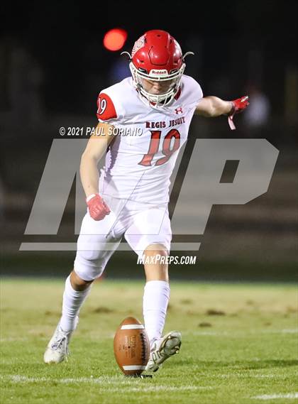 Thumbnail 3 in Regis Jesuit @ Mullen photogallery.