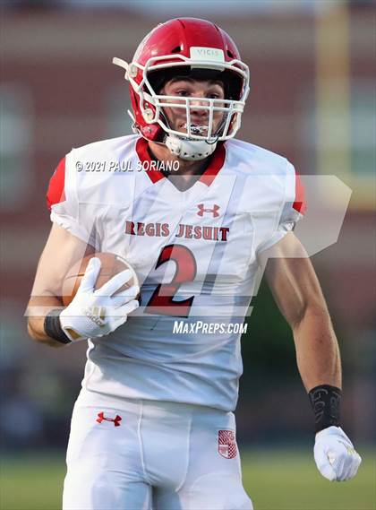 Thumbnail 1 in Regis Jesuit @ Mullen photogallery.