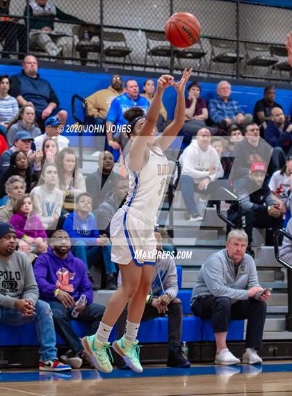 Thumbnail 2 in Manchester Township vs. Trenton Catholic Academy (Coaches Choice Shore Challenge) photogallery.