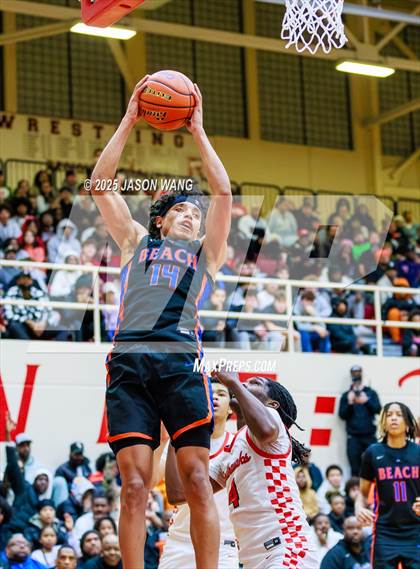 Thumbnail 1 in Rainier Beach @ Renton photogallery.