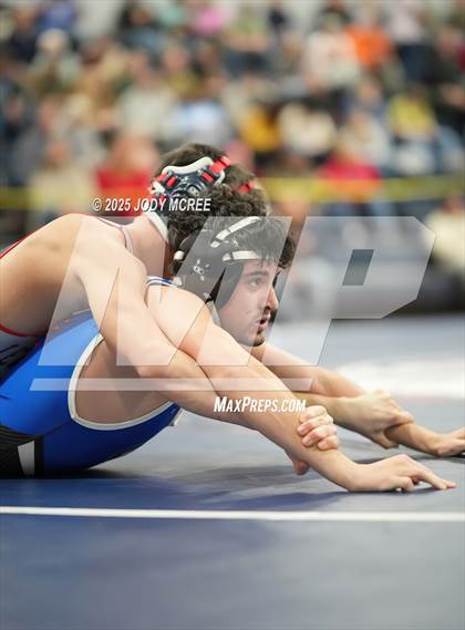 Thumbnail 1 in Lewisburg vs Saltillo photogallery.